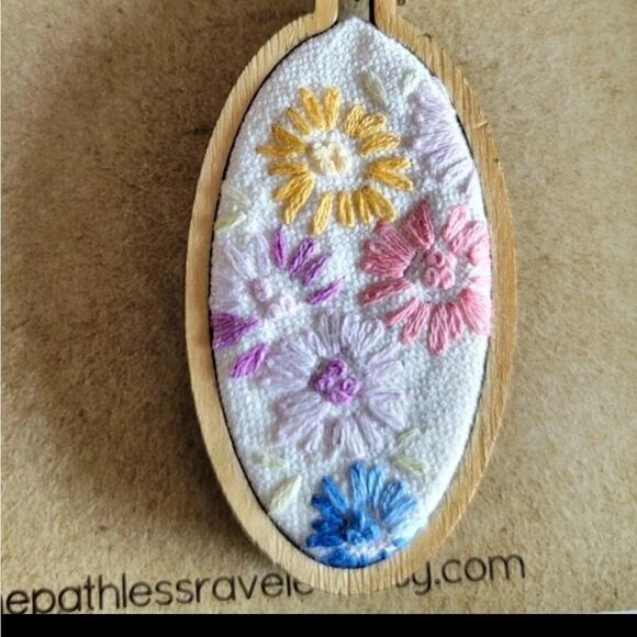 Hand Embroidered floral cottagecore necklace wooden Path Less Raveled homemade - Picture 4 of 5